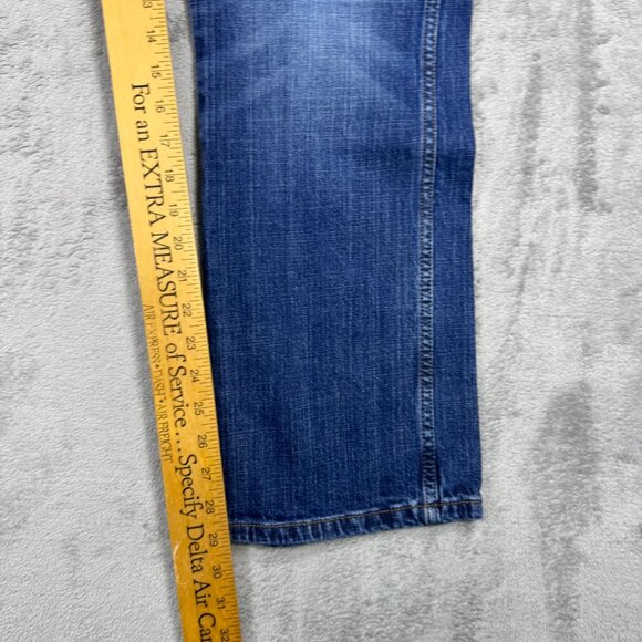 WRANGLER Retro Relaxed Boot Cut Jeans Mens Blue Denim Medium Wash Western Grunge - Picture 8 of 8